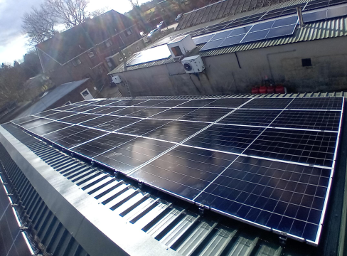 solar installation Ditchling at the oaks poultry farm